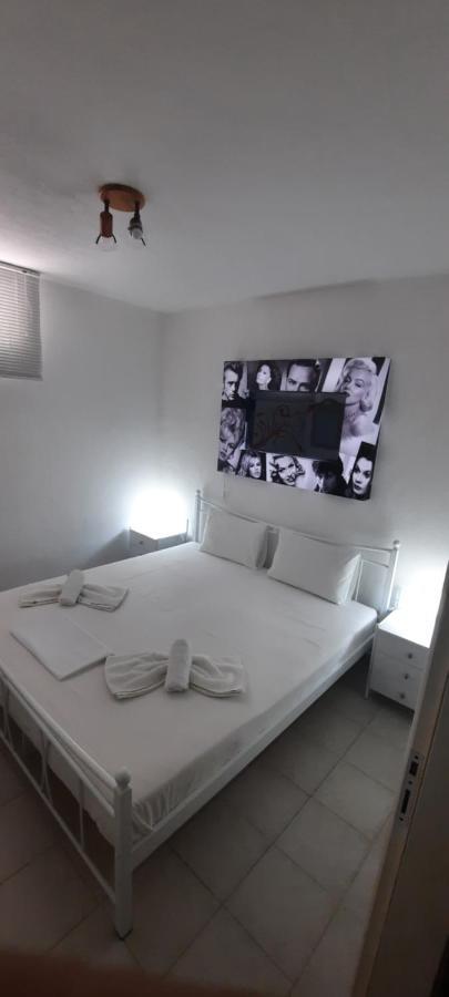 Nirvana House Sani  Bagian luar foto