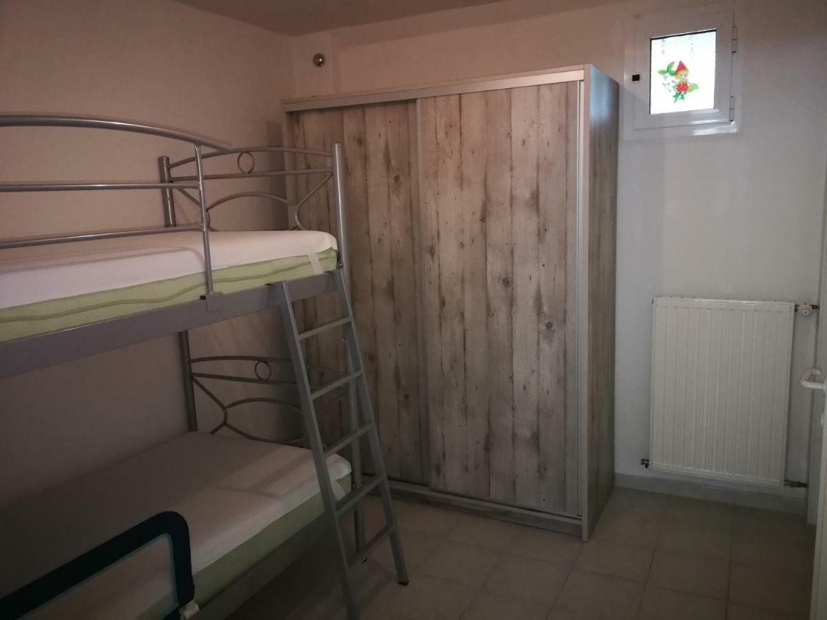 Nirvana House Sani  Bagian luar foto