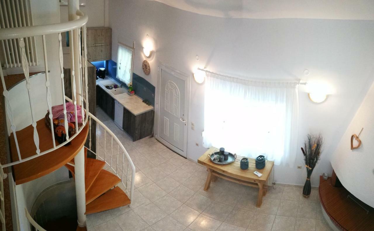 Nirvana House Sani  Bagian luar foto
