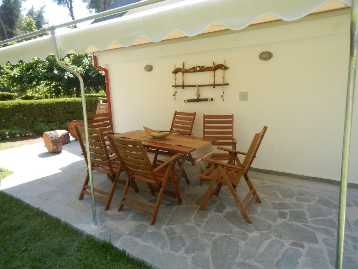 Nirvana House Sani  Bagian luar foto